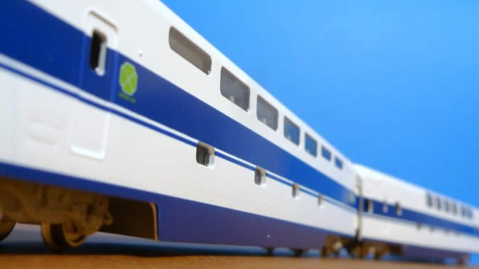 TOMIX100系新幹線2階建て車両